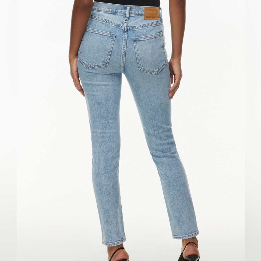 Aritzia Denim Forum Yoko Jeans - Picture 2 of 5